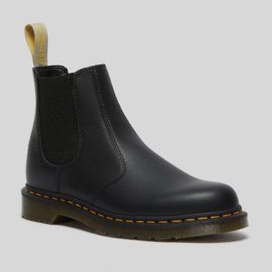Doc martens vegan leather black
